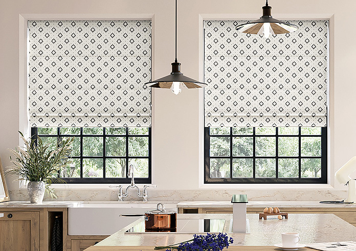 Huaraz Velvet, Black - Roman Blind - Image 3